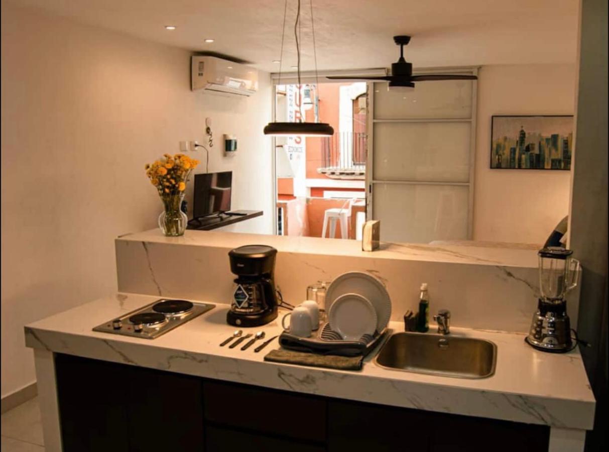 Mid-498 Centro Apartment Merida Luaran gambar