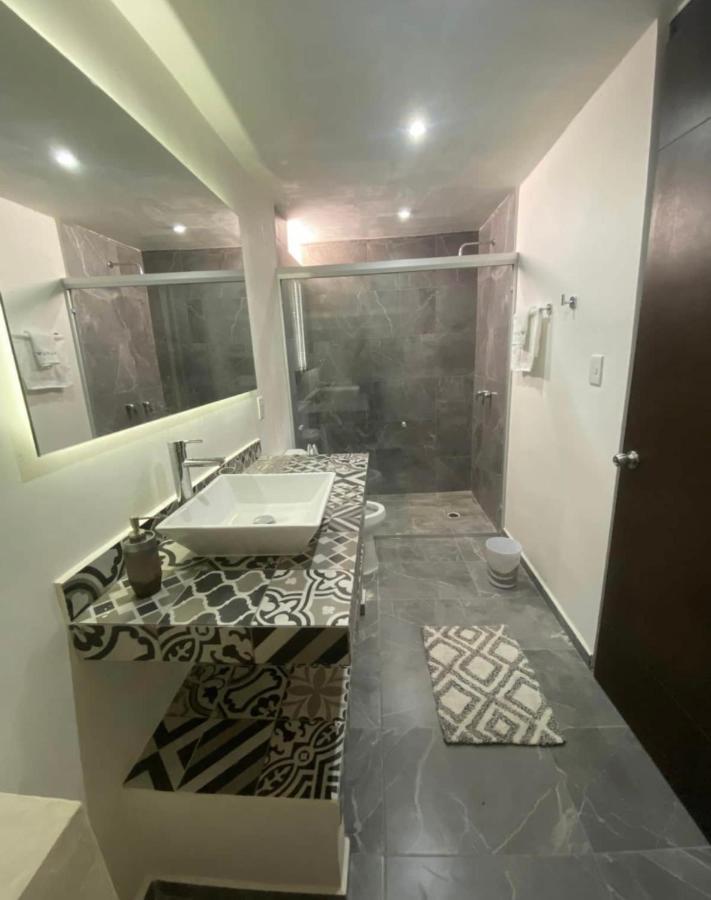 Mid-498 Centro Apartment Merida Luaran gambar