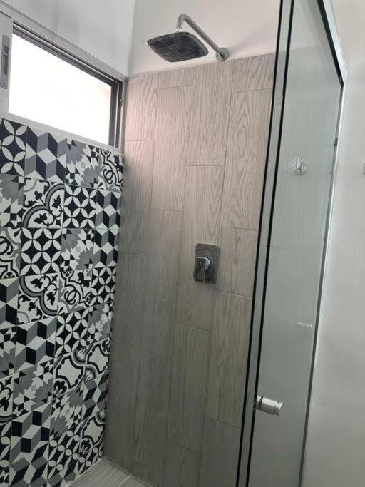 Mid-498 Centro Apartment Merida Luaran gambar