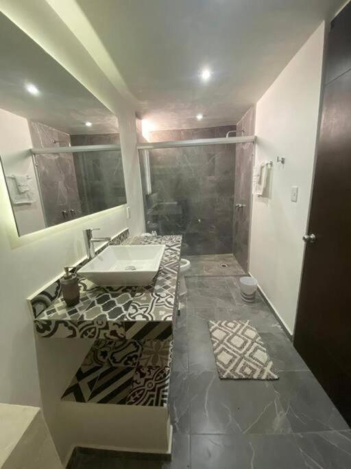 Mid-498 Centro Apartment Merida Luaran gambar