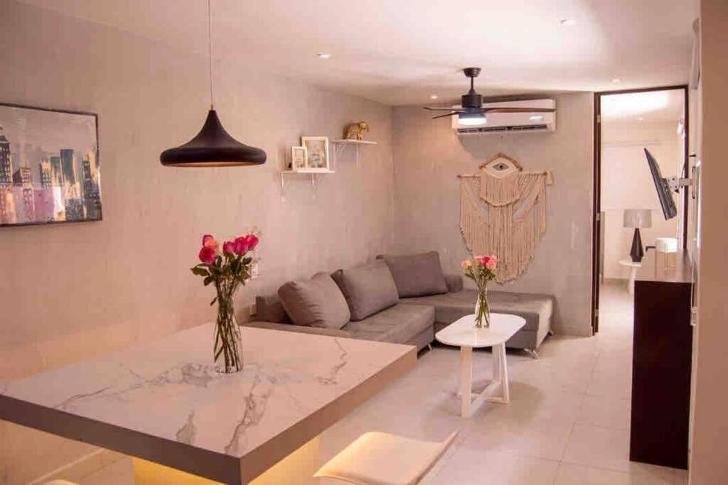 Mid-498 Centro Apartment Merida Luaran gambar